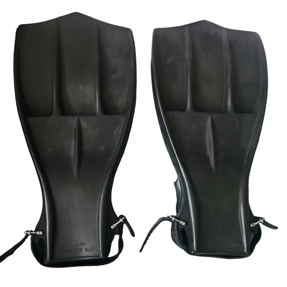 Aqua Lung Fins one size fits all - Picture 1 of 4